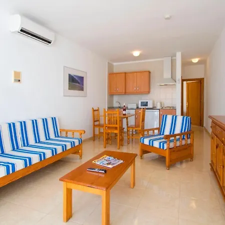 Apartment Club Pocillos *