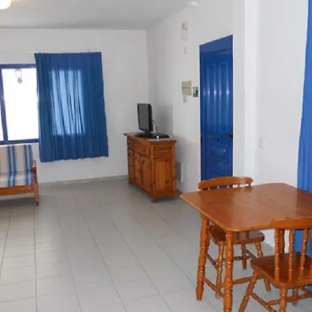 Club Pocillos Apartment *