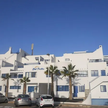 Club Pocillos Apartment *